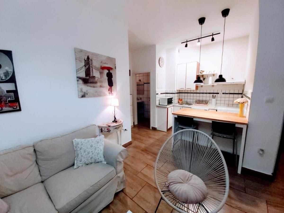 Studio Apartmant Leona With Parking Place Split Luaran gambar