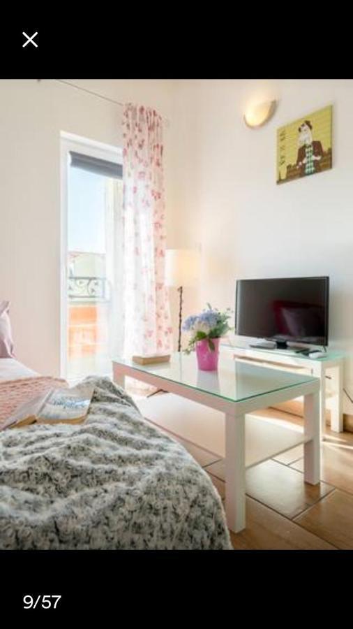 Studio Apartmant Leona With Parking Place Split Luaran gambar