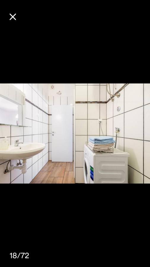Studio Apartmant Leona With Parking Place Split Luaran gambar